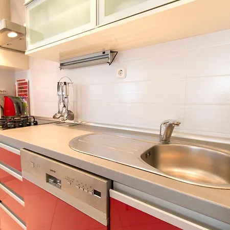 House Danka Vakantiehuis Sukošan