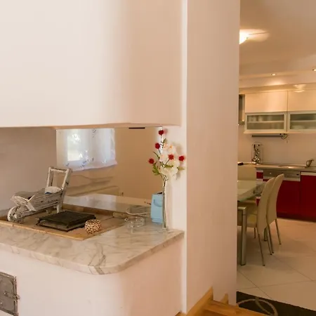 Ferienhaus House Danka *
