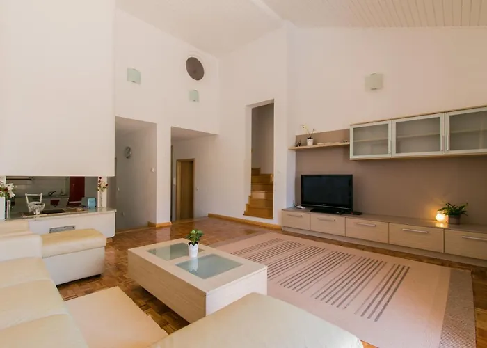 Feriehus Holiday House Danka *