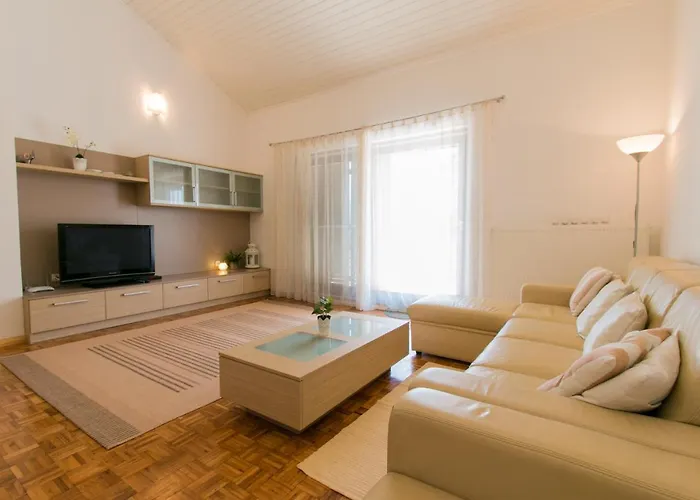 Holiday House Danka Sukošan