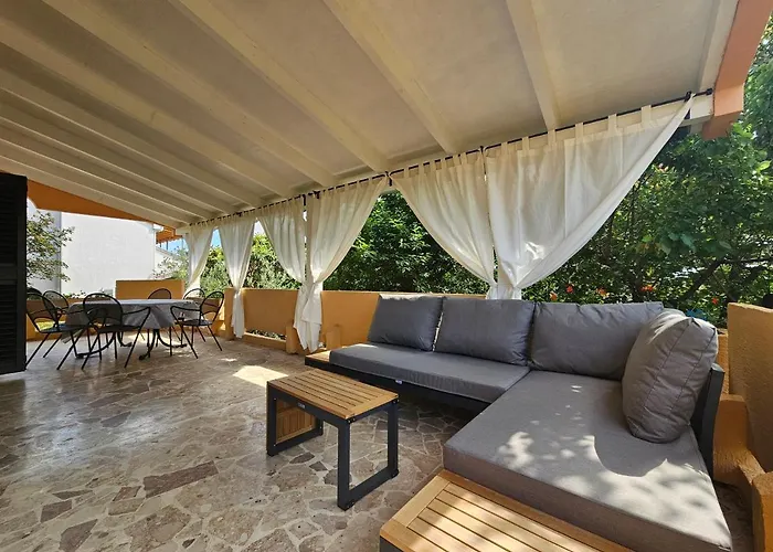 Feriehus Holiday House Danka *